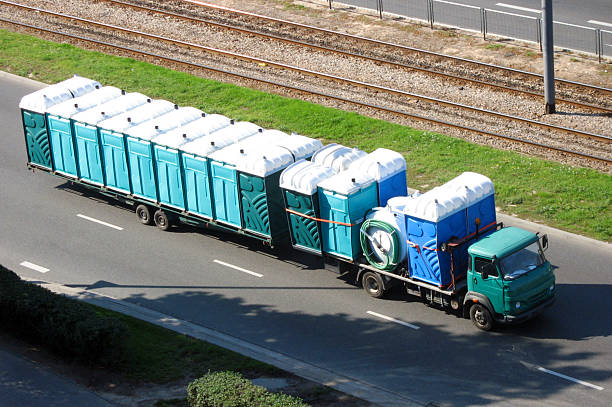 Best Porta potty rental near me  in Riverwoods, IL